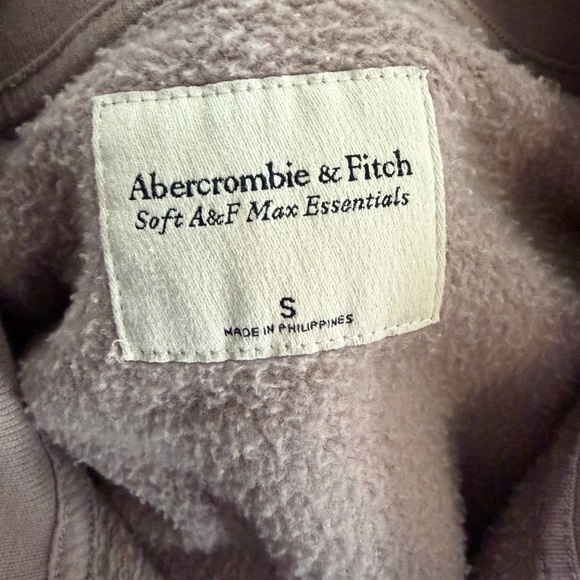 Abercrombie & Fitch Soft A&F Max Essentials Sunday Half Zip - Taupe - Picture 9 of 10